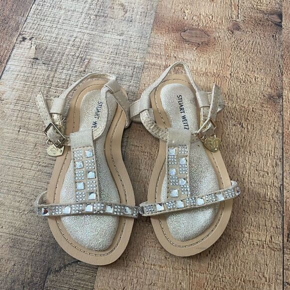 STUART WEITZMAN
Girls' Crystal Suede Sandals‎ - Picture 3 of 10